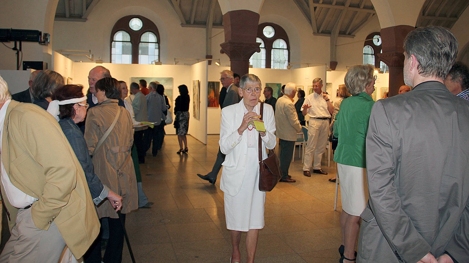 Kunst in der Zehntscheune, Bad Homburg, Magie des Menschseins - 14 Positionen mit Malerei und Skulptur
