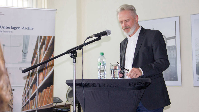Bildungszentrum BStU -Außenstelle Schwerin, Rede des deutschen Malers Uwe Fehrmann