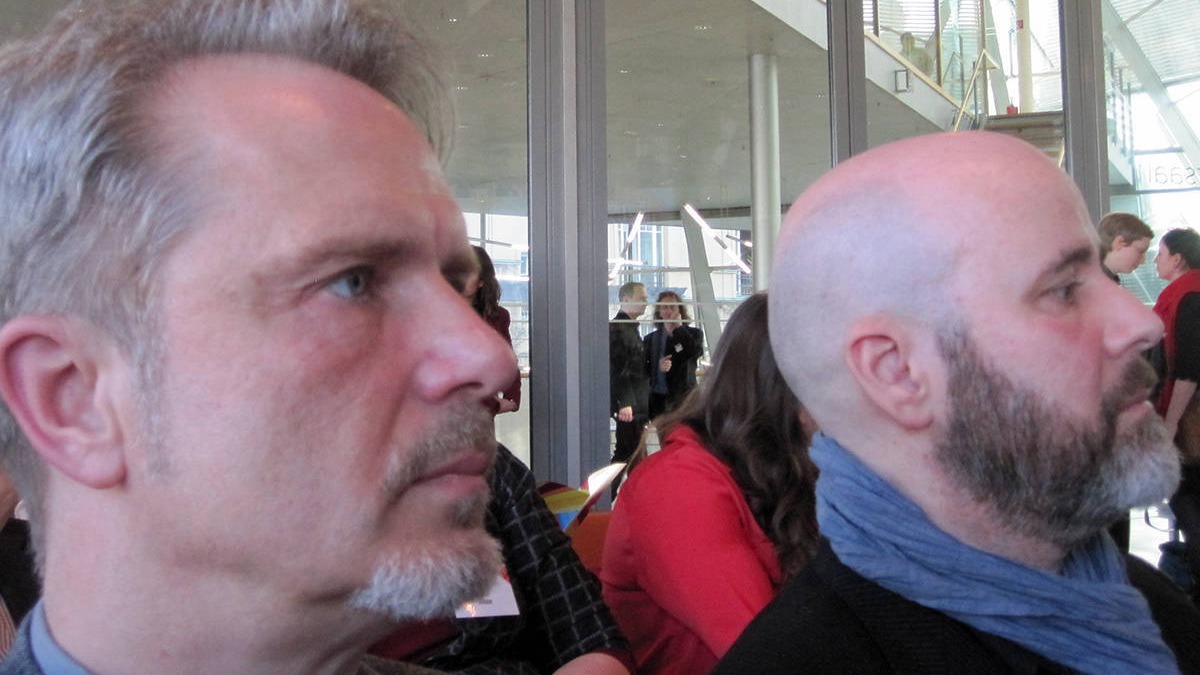 2014 | Ein neues Leitmotiv für Europa - New Narrative for Europe < Künstler Uwe Fehrmann (links) und Raymond Unger (rechts)
